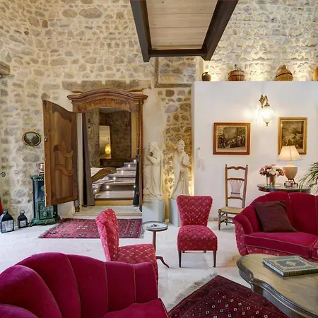 Holiday home De Charme Avec Piscine, Et Sauna, 5 Chambres, Jardin Prive Et Equipements Modernes - Fr-1-496-311